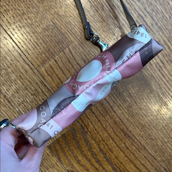 Coach Signature Y2K-Era Madison Multicolor Satin w/ Tan Leather Trim Wristlet - Picture 7 of 10